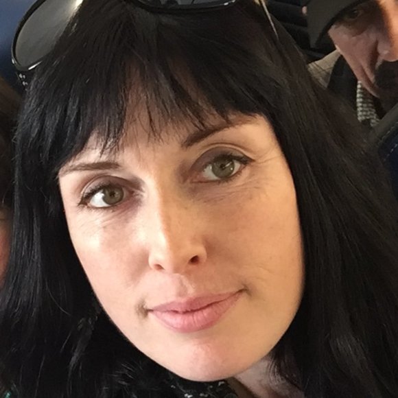 Meet your Posher, Donna - Picture 1 of 2